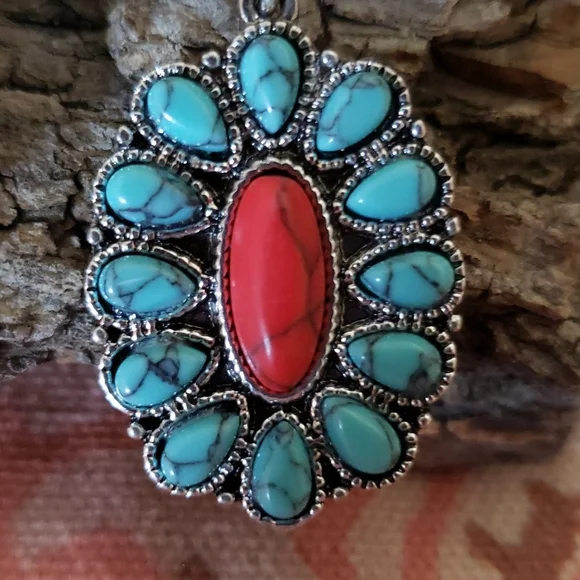 Turquoise Earrings. Western Country Cowgirl Cowboy Horse Rodeo Festival Flower - Picture 5 of 11